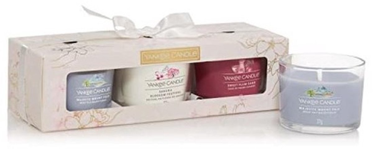 Cadeau Geschenkset met 3 Geurende Votiefkaarsen | Sakura Blossom Festival Collectie
