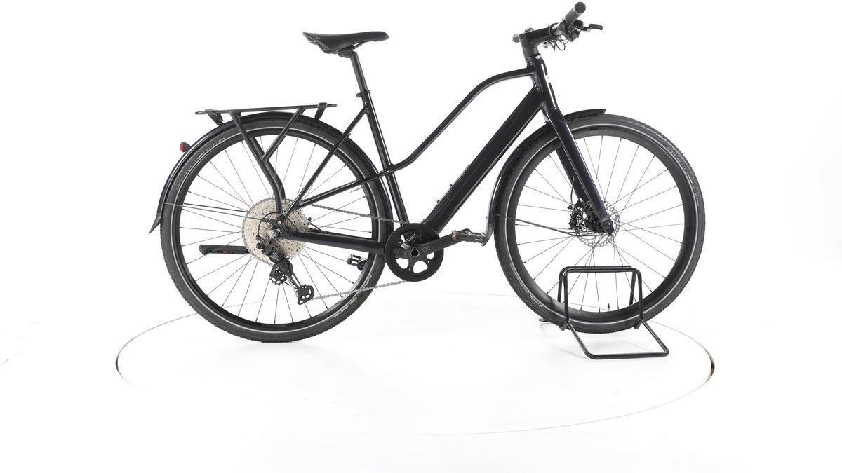 Orbea VIBE MID H30 EQ Elektrische stadsfiets Accu 248Wh 28" 2023 zwart Pro