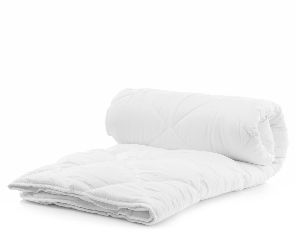 SnelShoppen - Komfortec Zomerdekbed 135 x 200 cm, Licht en Dun Dekbed voor de Zomer, Anti-Allergische Deken, Wit, Ideaal voor Warmere Nachten