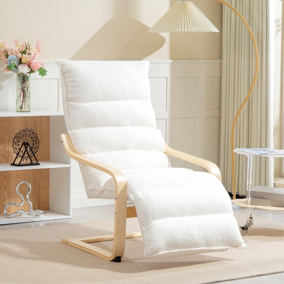 MIVRAY Relaxfauteuil 67 x 93-114 x 105 cm - Schommelstoel Met 5-Standen Verstelbare Voetensteun - Voor Woonkamer En Leeshoek - Sherpa Wit