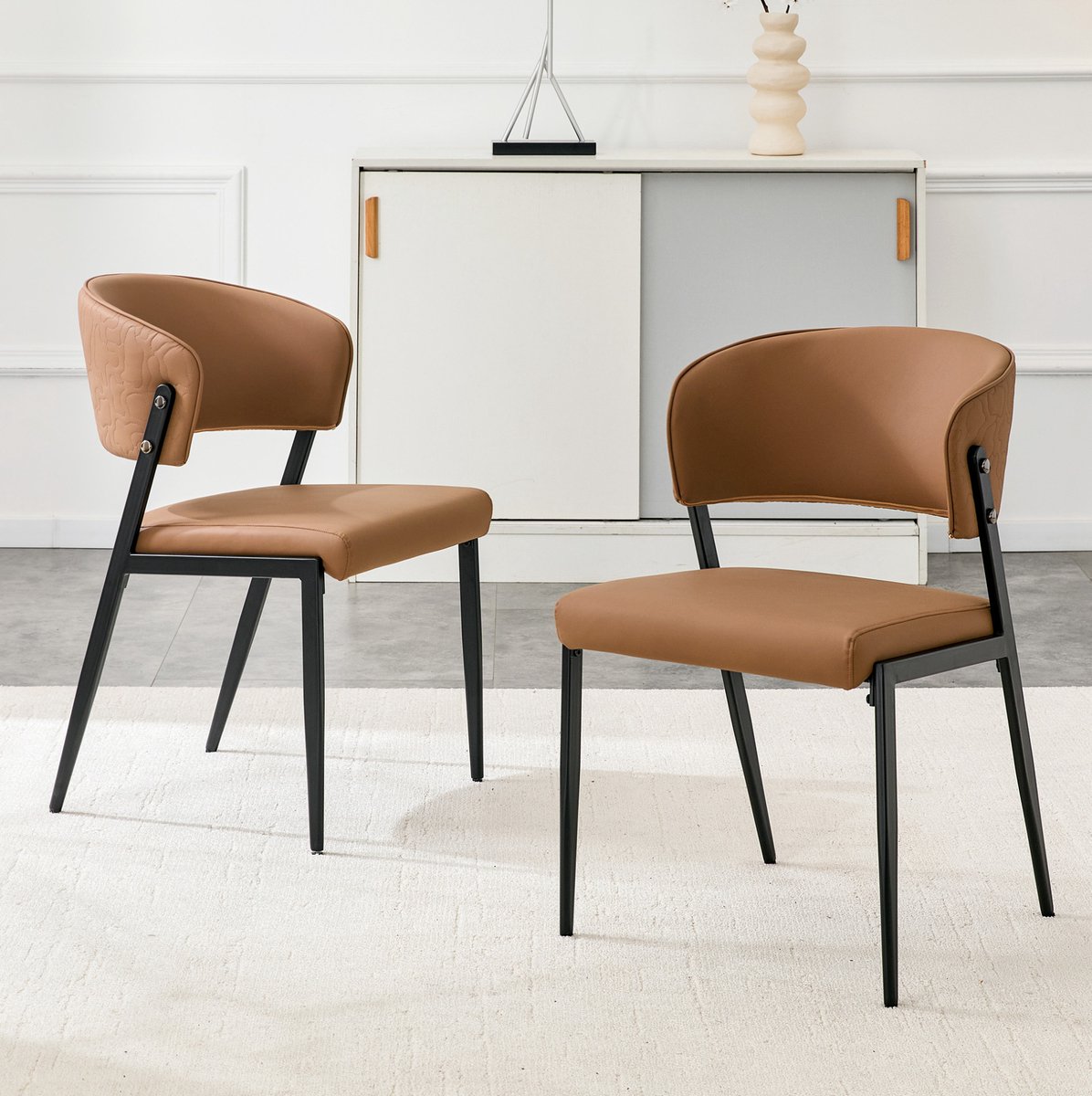 OKWISH Eetkamerstoel - Ergonomische Rugleuning - Set Van 2 - Kunstleer En Metaal - Modern - Bruin - Voor Eetkamer Keuken Woonkamer Of Kantoor