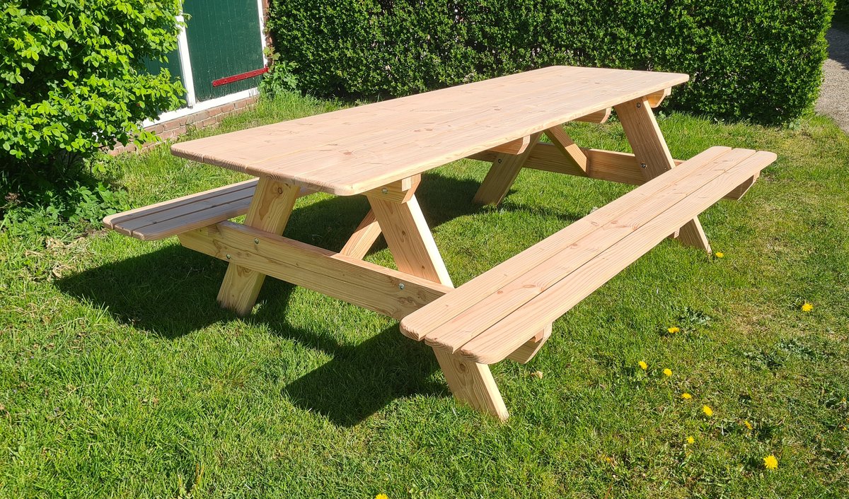 Picknicktafel 8 Personen 225 cm – Douglas Hout – Handgemaakt – Ruime Zitplaatsen – Compleet Gemonteerd – Luxe Tuintafel voor Tuin, Terras & Horeca