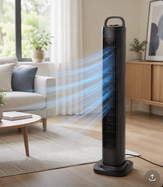 Zwarte Kinzo torenventilator in een woonkamer, met blauwe luchtstromen die uit de ventilator komen.