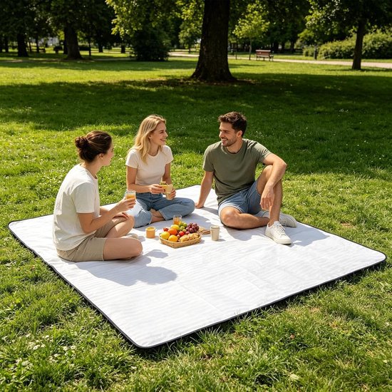 Kampeer mat - Isolerende deken - Buiten slapen - Waterdicht en warm - 240 x 240 cm - Zilver — afbeelding 2