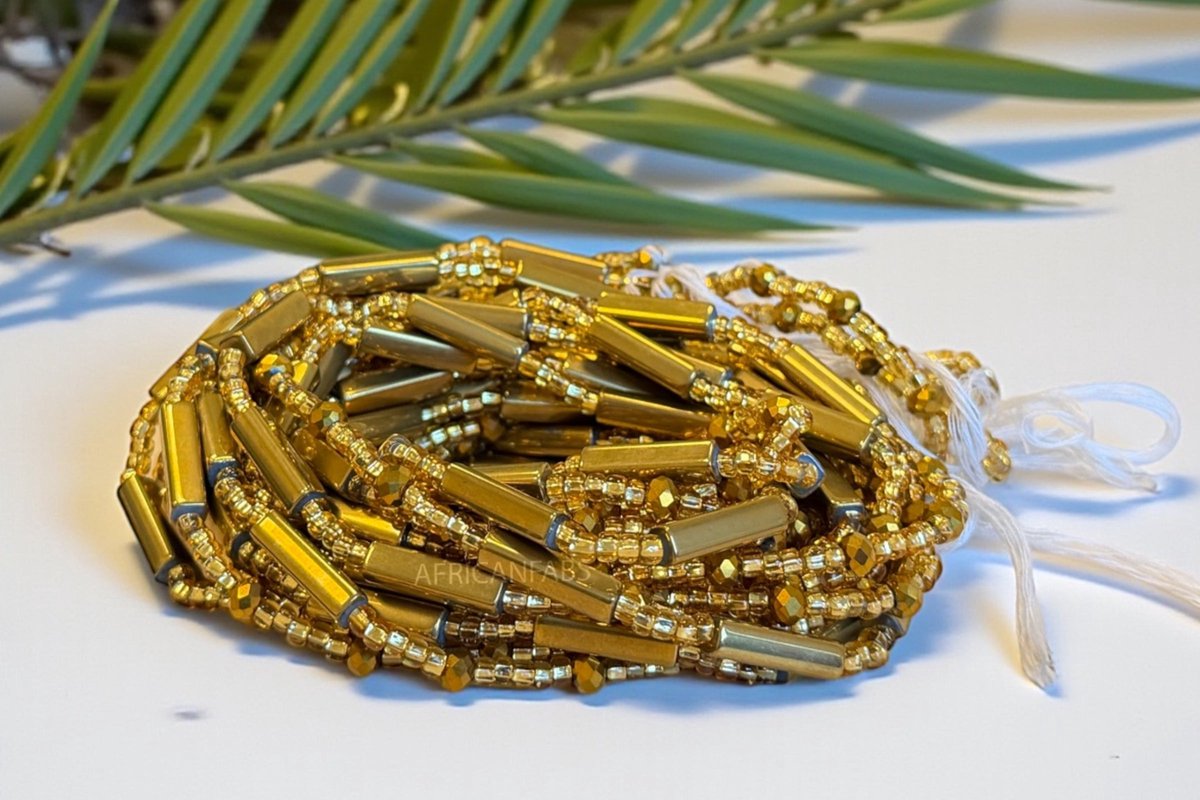 AfricanFabs® Waist Beads / Afrikaanse Heupketting - Amina - Goud (Traditioneel niet-elastisch koord) - Buikketting - Taille ketting