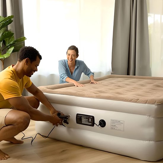 Retoo 230V Elektrische Luchtpomp - 2-in-1 Inflator en Deflator met 3 Opzetstukken — afbeelding 4