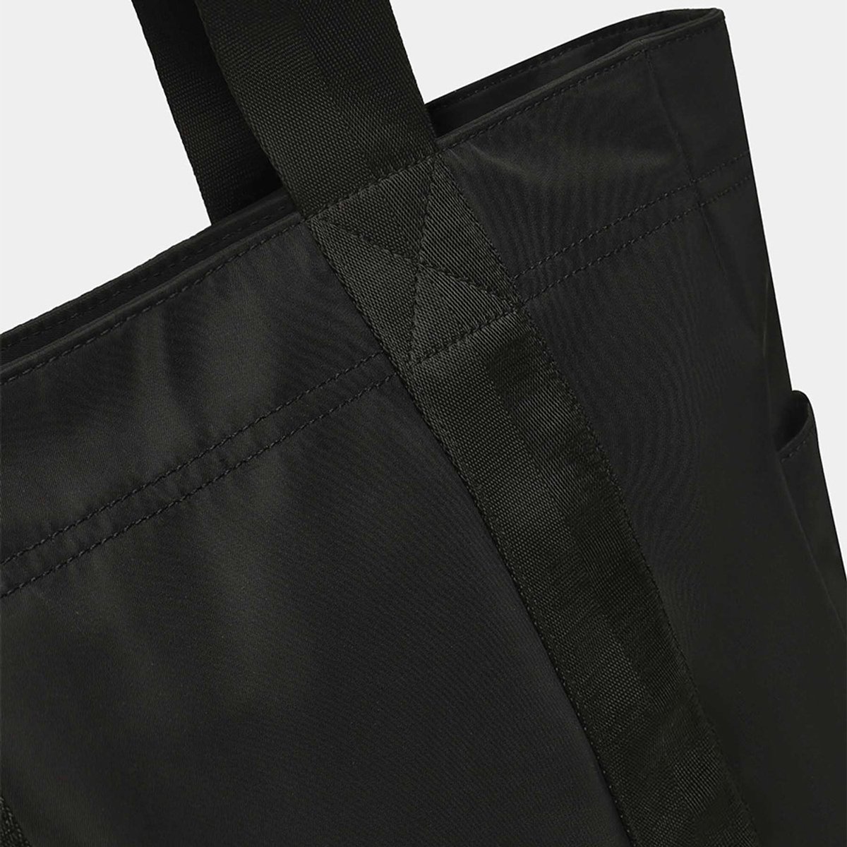 Bareen Tote bag Black