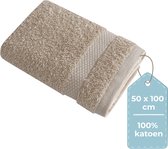 HUSH Living Handdoek - per stuk - 50×100 cm - 100% katoen - zware kwaliteit 500g/m2 - stijlvol boord en ophanglus - zand