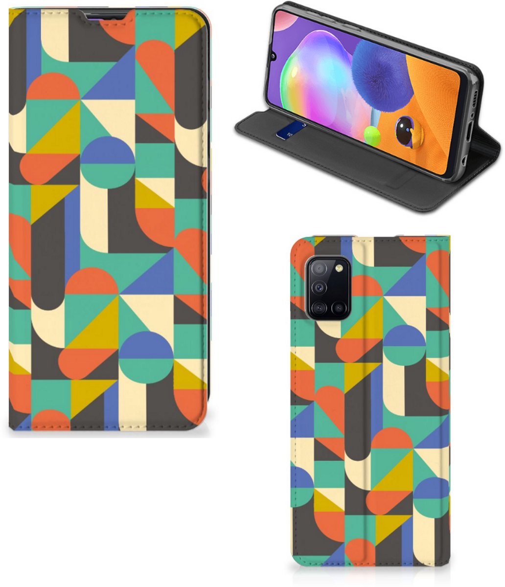 Samsung Galaxy A31 Hoesje met Magneet Funky Retro