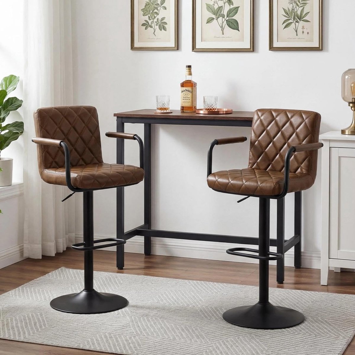 Barkruk Set van 2 Verstelbaar 52 x 52 x 94 cm – 360° Draaibare Barstoelen met Armleuningen en Rugleuning – Luxe Kunstleren Keukenkrukken met Voetensteun donkerbruin– Urbanhome