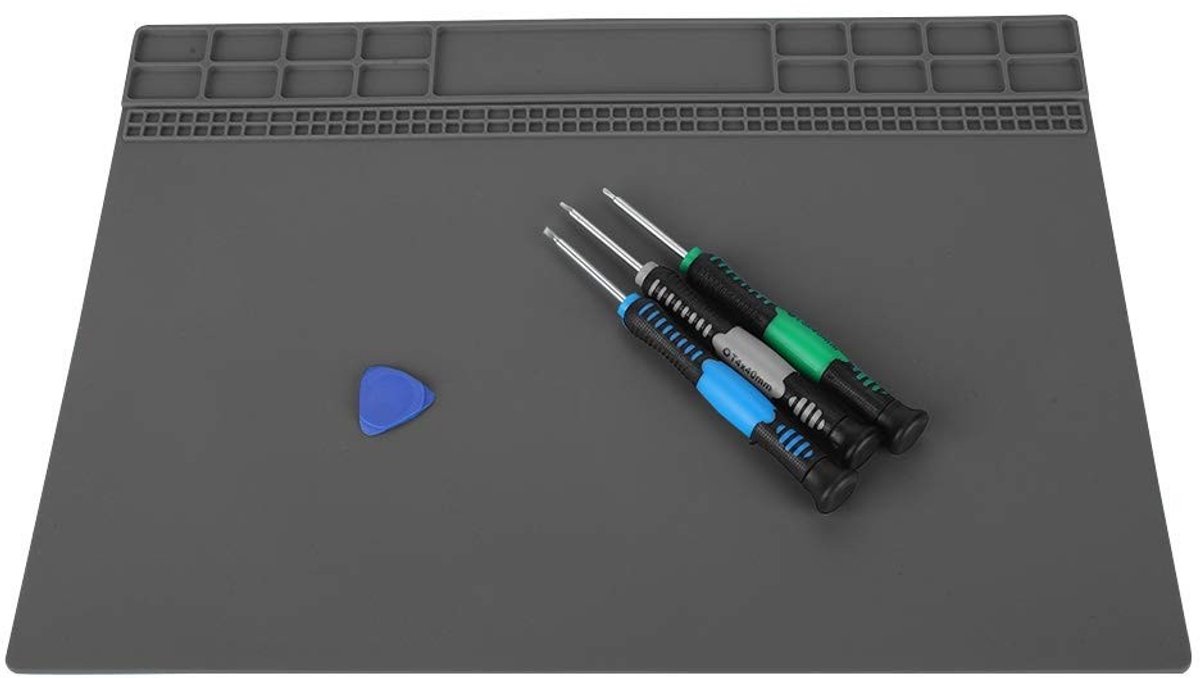 ASHATA Silicone Warmte Isolerende Pad 350x250mm - Hoog Temperatuur Desk Mat voor Mobiele Apparaten