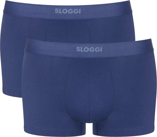 Deux boxers bleus Sloggi avec une ceinture élastique signée.
