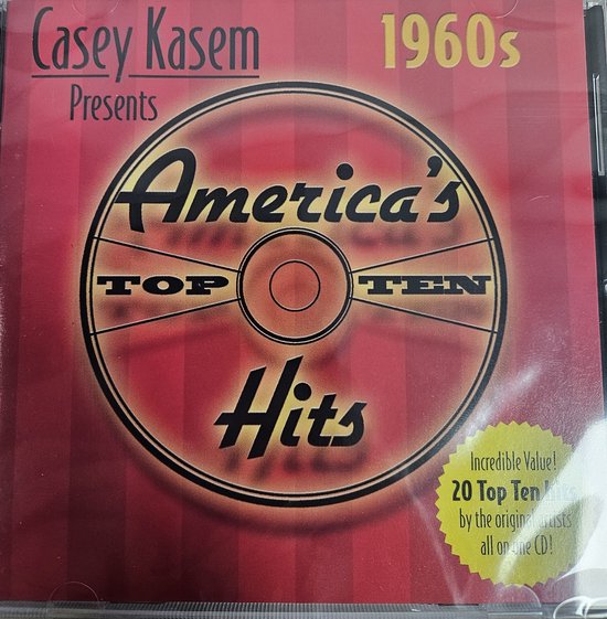 Casey Kasem presenteert 'America's Top Ten Hits' uit de jaren 60 op een rode achtergrond met gouden letters.
