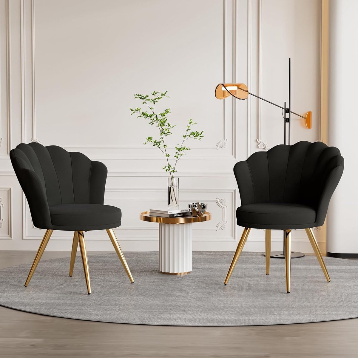 Eetkamerstoel Fluweel 76 cm – Luxe Schelpstoel met Gouden Metalen Poten en Ergonomische Rugleuning – Gestoffeerde Make-upstoel / Accentstoel Wit – Urbanhome