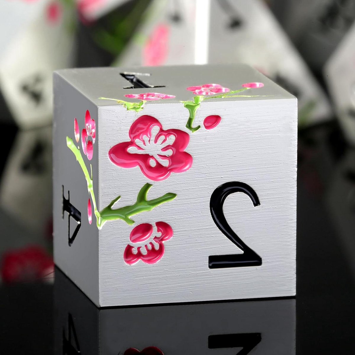 Metalen Dobbelstenen Set - RPG Kubus Set - Rollenspellen Spelen - Roze Bloem Design - 7 Delig - Mat Zilver
