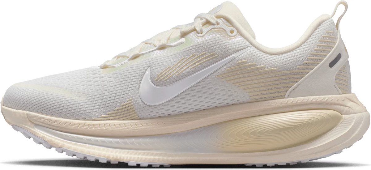 Nike Vomero 18 Dames HM6804 Sneakers 110 Zilver