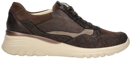 Zijaanzicht van een donkerbruine veterschoen met rits, beige zool, glitter- en suèdedetails.