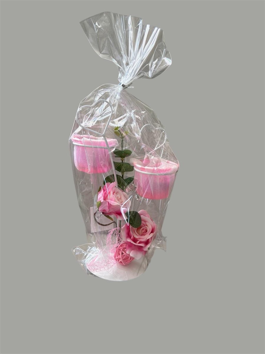 Metalen decoratie hart met Roze rozen, waxinelichtje houder, theelichthouder, leuk voor Moederdag