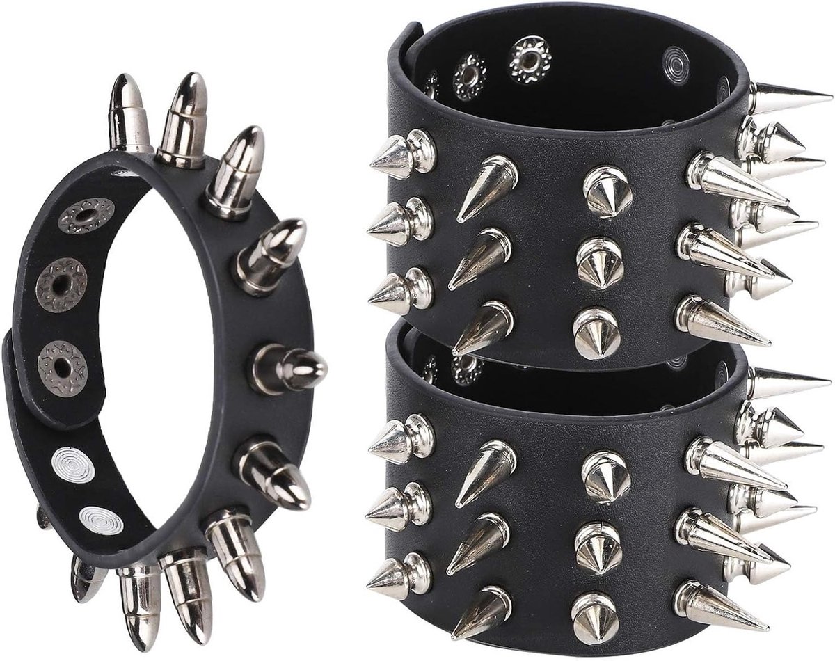 Punk Studded Armband van Leer met Spike Nieten, Set van 3 voor Dagelijks Gebruik en Modeaccessoires