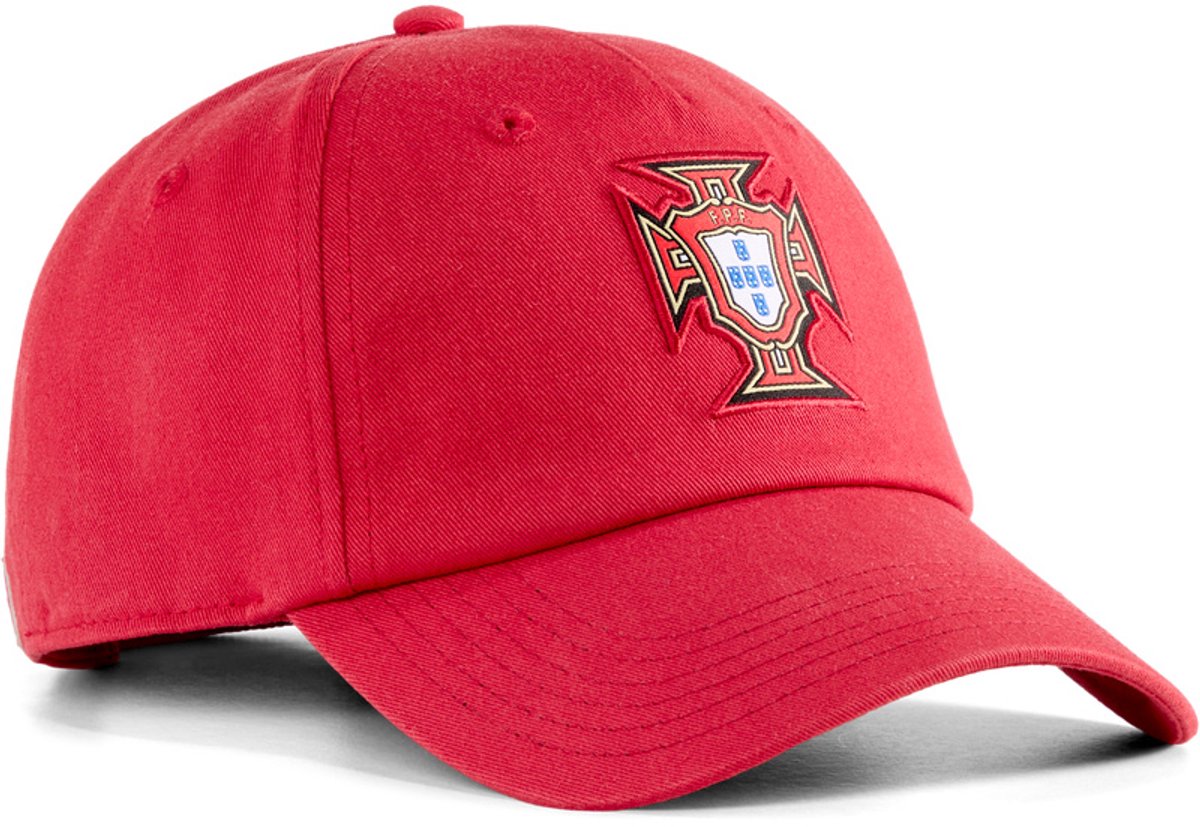 Portugal pet Puma Rood