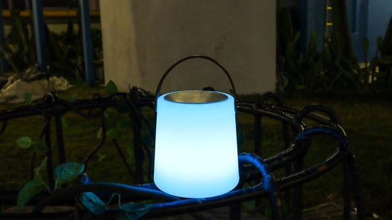 Quantixx Draagbare Bluetooth Speaker met RGB LED Lamp - Sfeerverlichting & Muziek in één - USB-C oplaadbaar - Multicolor - Dimbaar van Quantixx — afbeelding 5