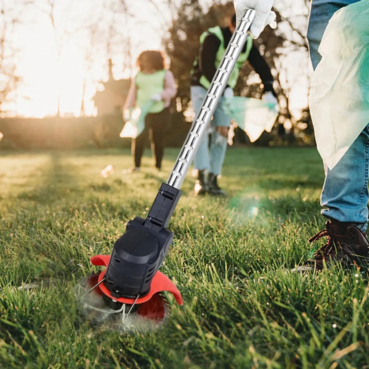 3-in-1 Kantenmaaier – Grastrimmer – Bosmaaier – Grasmaaier – Draadloos & Elektrisch – Incl. 2 accu's en oplader - met telescopische steel + extra handgreep - voor Tuin – foto 8
