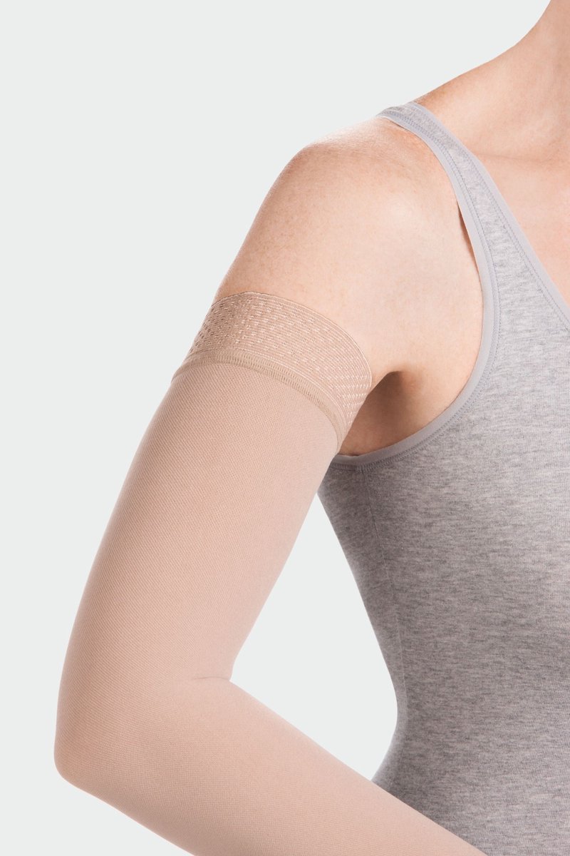 Juzo Soft 2002 Armsteunkous (CCL2) – Zachte Compressiekous voor Oedeem – cG: Standaard - Siliconen Noppenband 3cm - maat V/XL, kleur Amandel