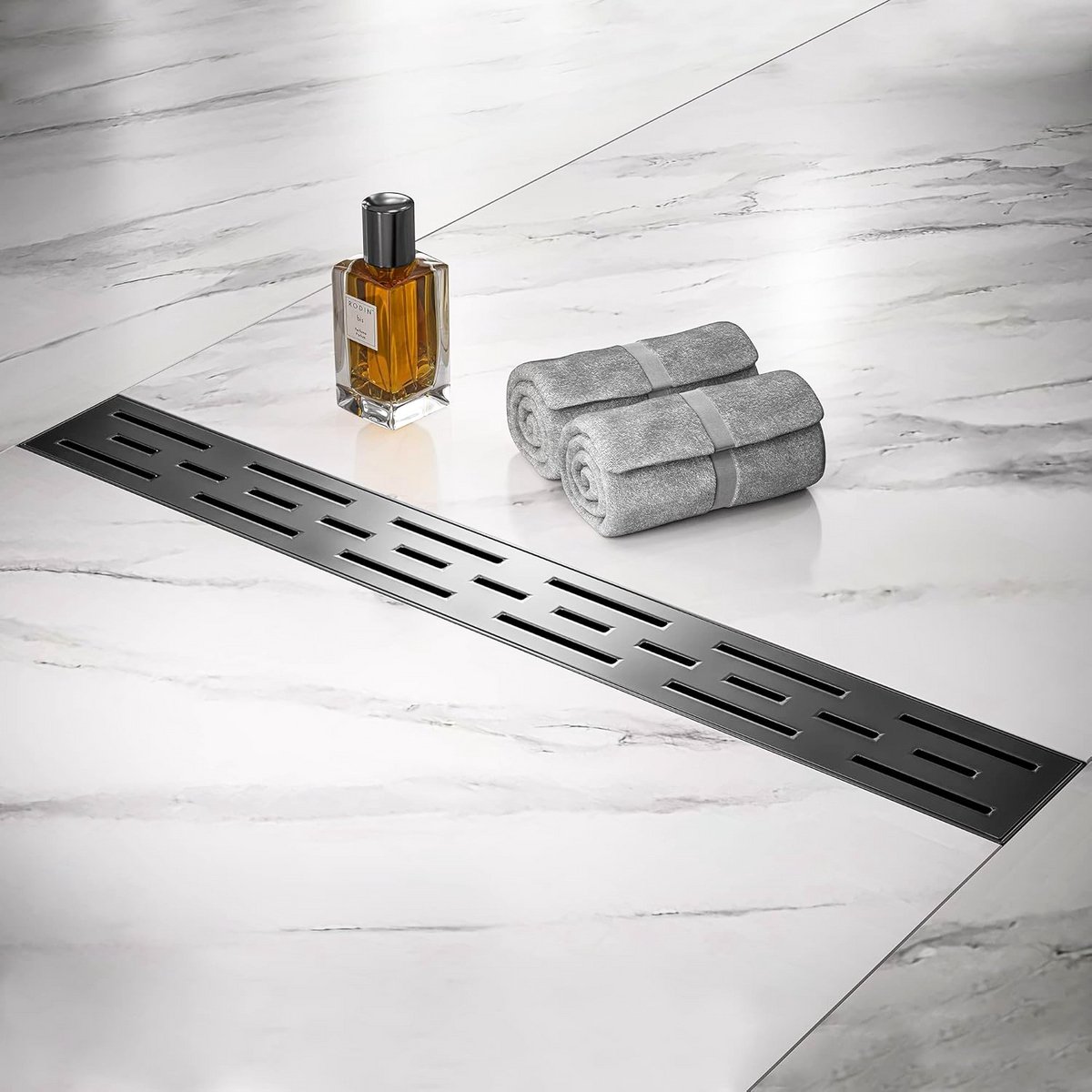 AquaVik Douchegoot Stram 80 x 7 cm Arctic Gunmetal