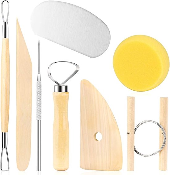 Deze 8-delige pottenbakkersgereedschapset bevat gereedschap voor klei en boetseergereedschap, geschikt voor beginners. Het kan worden gebruikt voor schuren, schoonmaken, snijden, vormen en boetseren.