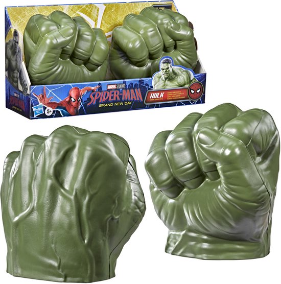 Emballage avec poings verts de Hulk et photo séparée des poings.