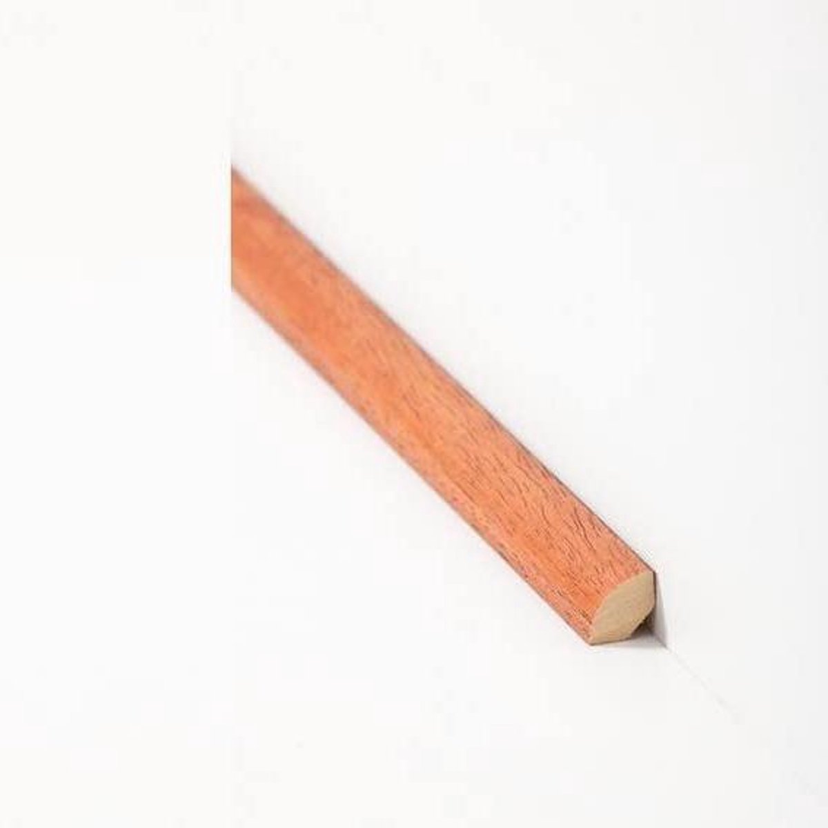 Kwartelplint Massief Hout - Houten Afwerking - Muur Vloer Afwerking - Om Te Lijmen Schroeven - 14x14x2000mm - Mahonie