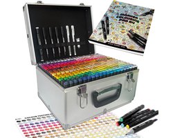Joya Creative Twinmarkers Set 300 Stuks - Alcohol Markers in Luxe Metalen Koffer - Dual-Tip Stiften voor Volwassenen en Kinderen - Inclusief Markerpad A4, Zwarte Fineliners & Witte Gelpennen
