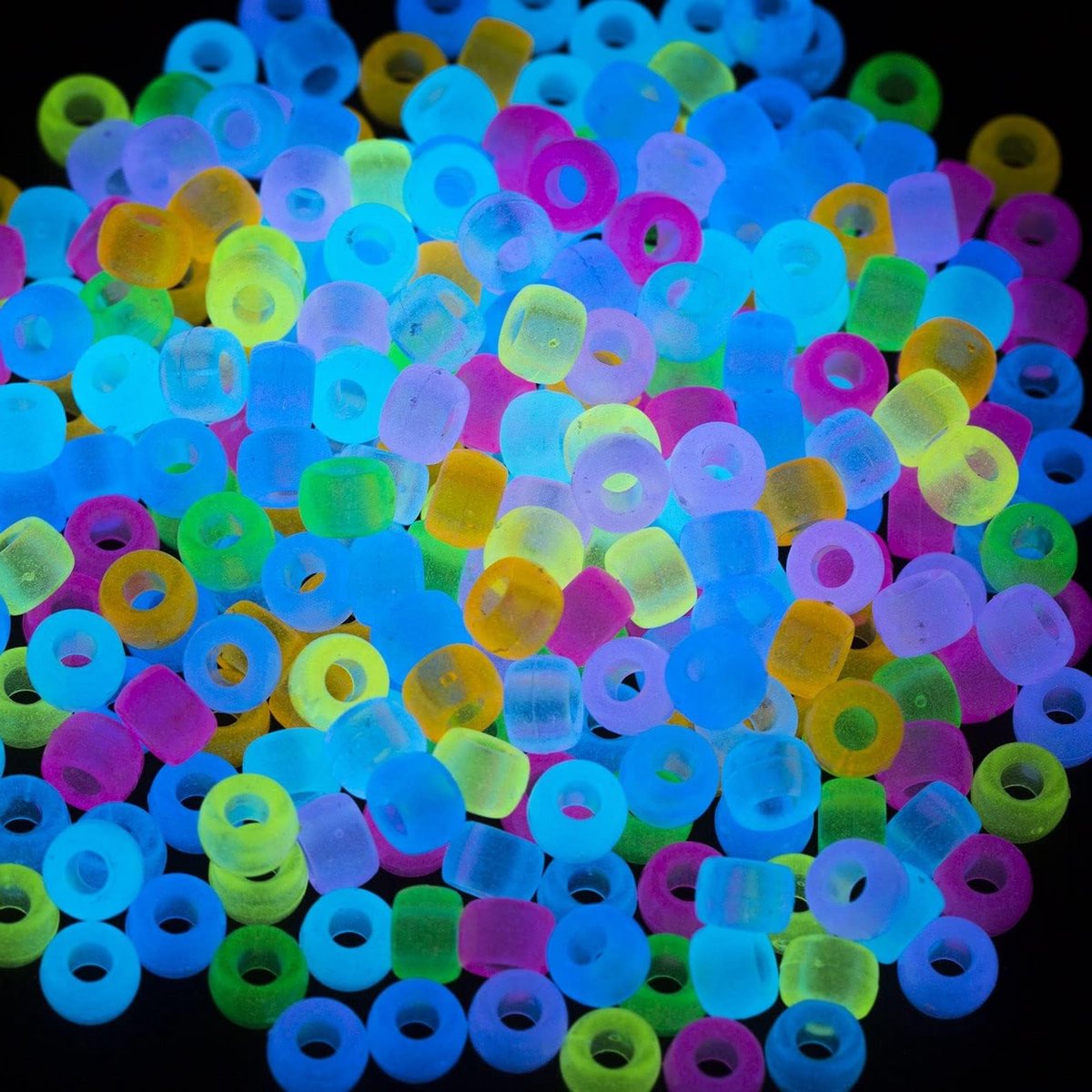 1000 Stuks Glow in the Dark Pony Beads in 9 Kleuren - 6x9mm voor Kettingen, Vriendschapsarmbanden en Haaraccessoires