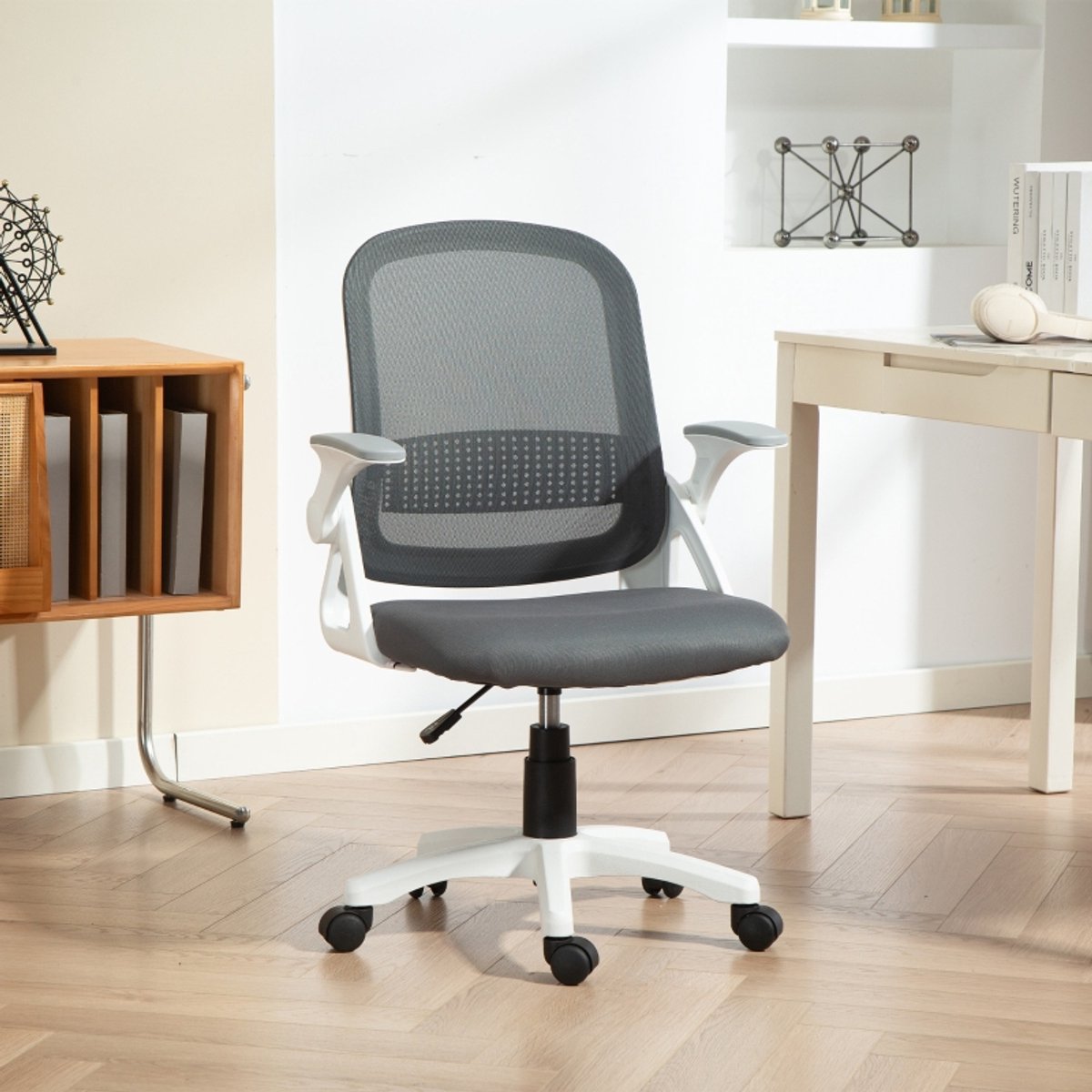 Ergonomische-Bureaustoel-Mesh-Verstelbare-Hoogte-Opklapbare-Armleuningen-360°-Draaistoel-Ademende-Office-Chair-Grijs-Comfortabele-Thuiswerk-Stoel