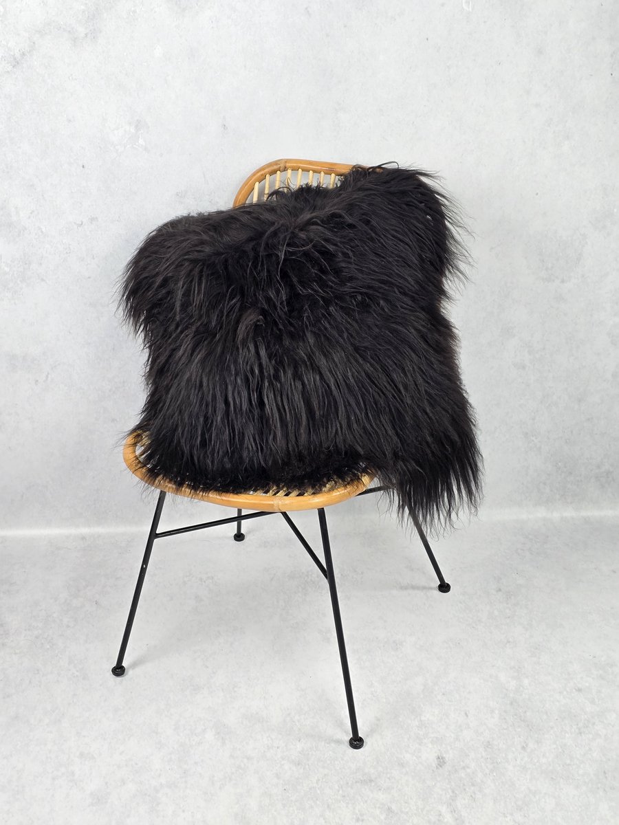 Kussen – Schapenvacht – IJslands – Exclusieve collectie – Woondecoratie – Zwart – 100% echt natuurlijke wollen vacht – 50x50 cm