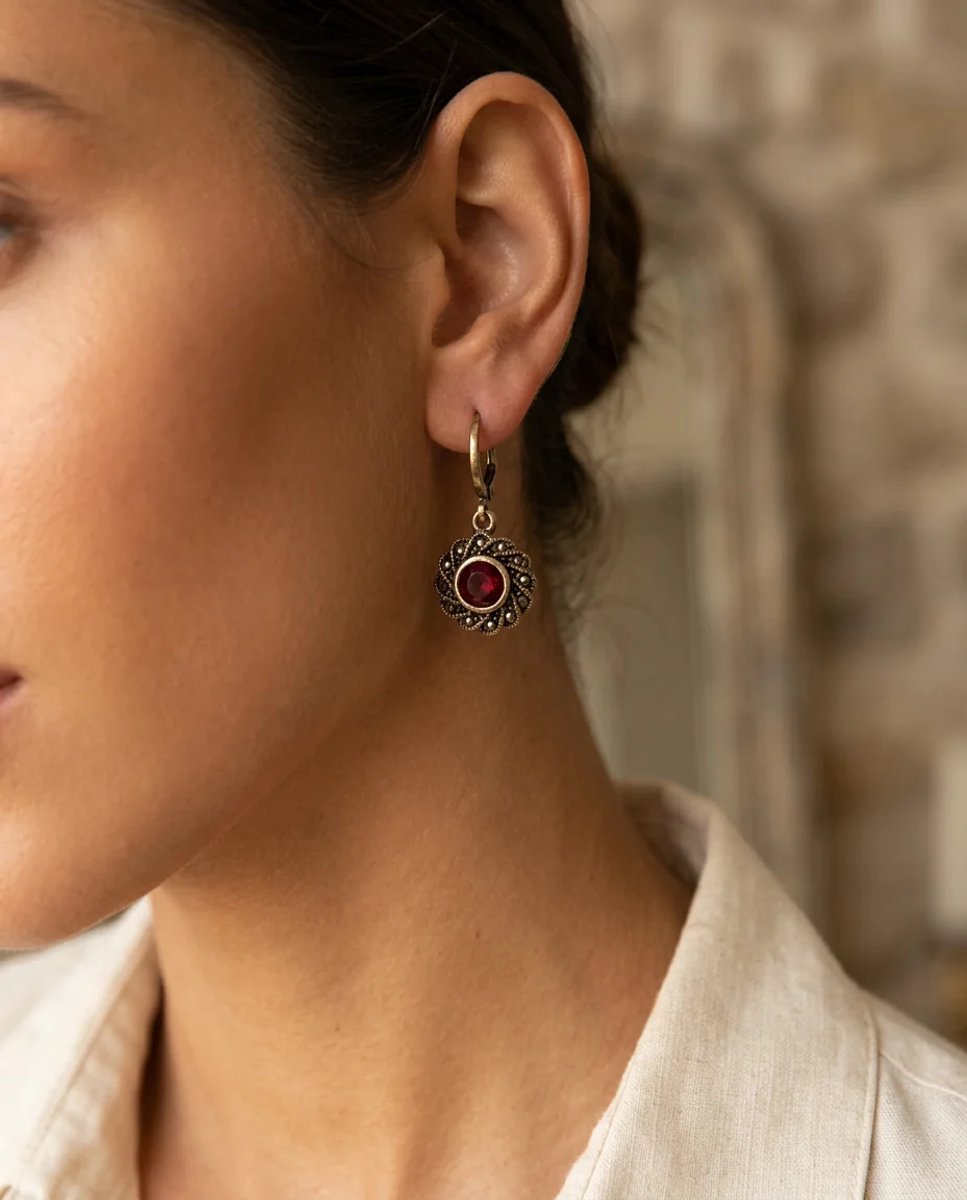 Dorvina Bronzen Oorbellen Authentiek Sieraad Rood Yakut Kristal Steen Rond Spiraal Rond Model Vintage Dames Oorbellen