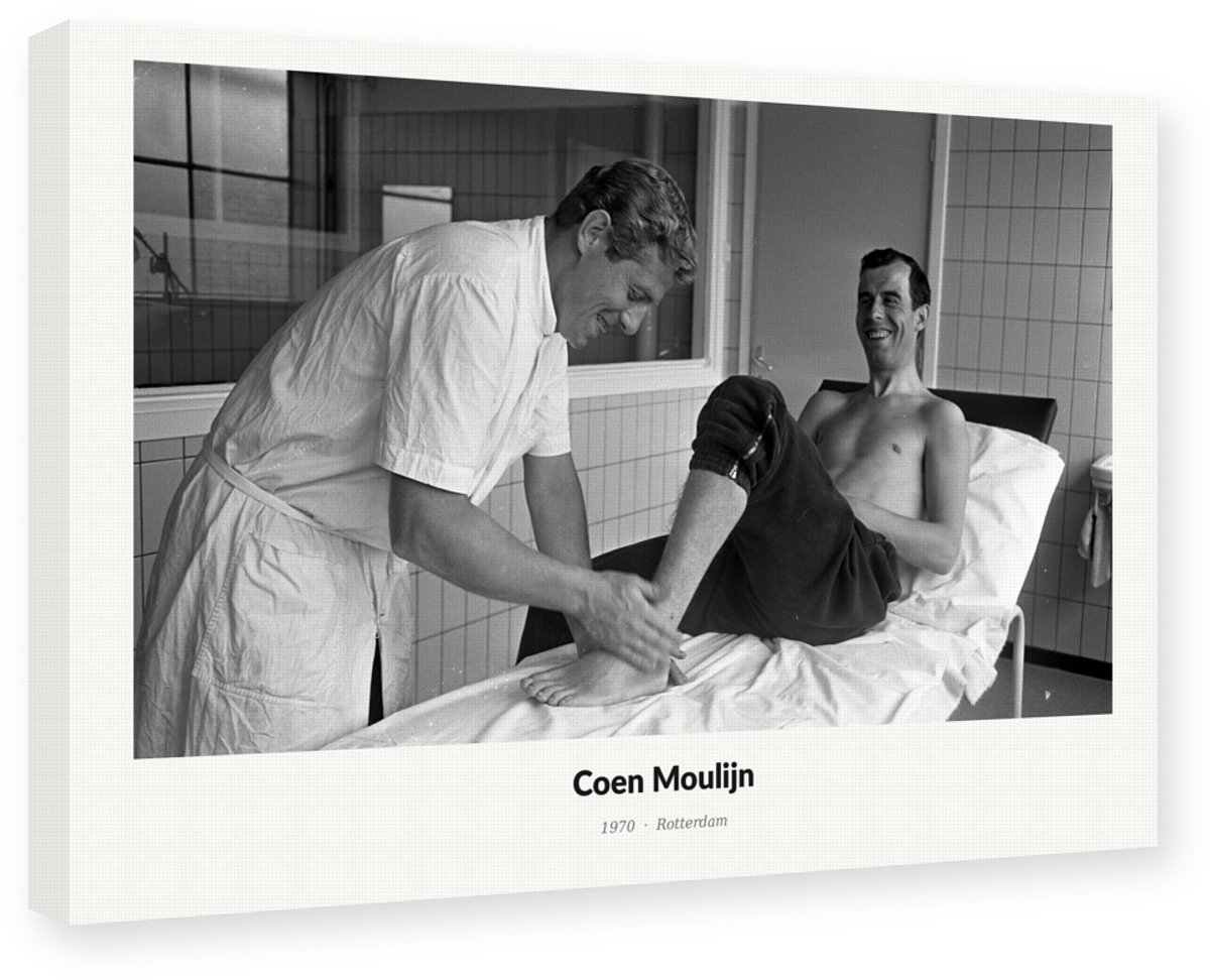 1970 Training Feyenoord Canvas - Coen Moulijn Gemasseerd 60x40 cm - Zwart Wit Voetbal Schilderij - Canvas op Frame - Wanddecoratie Voetbal