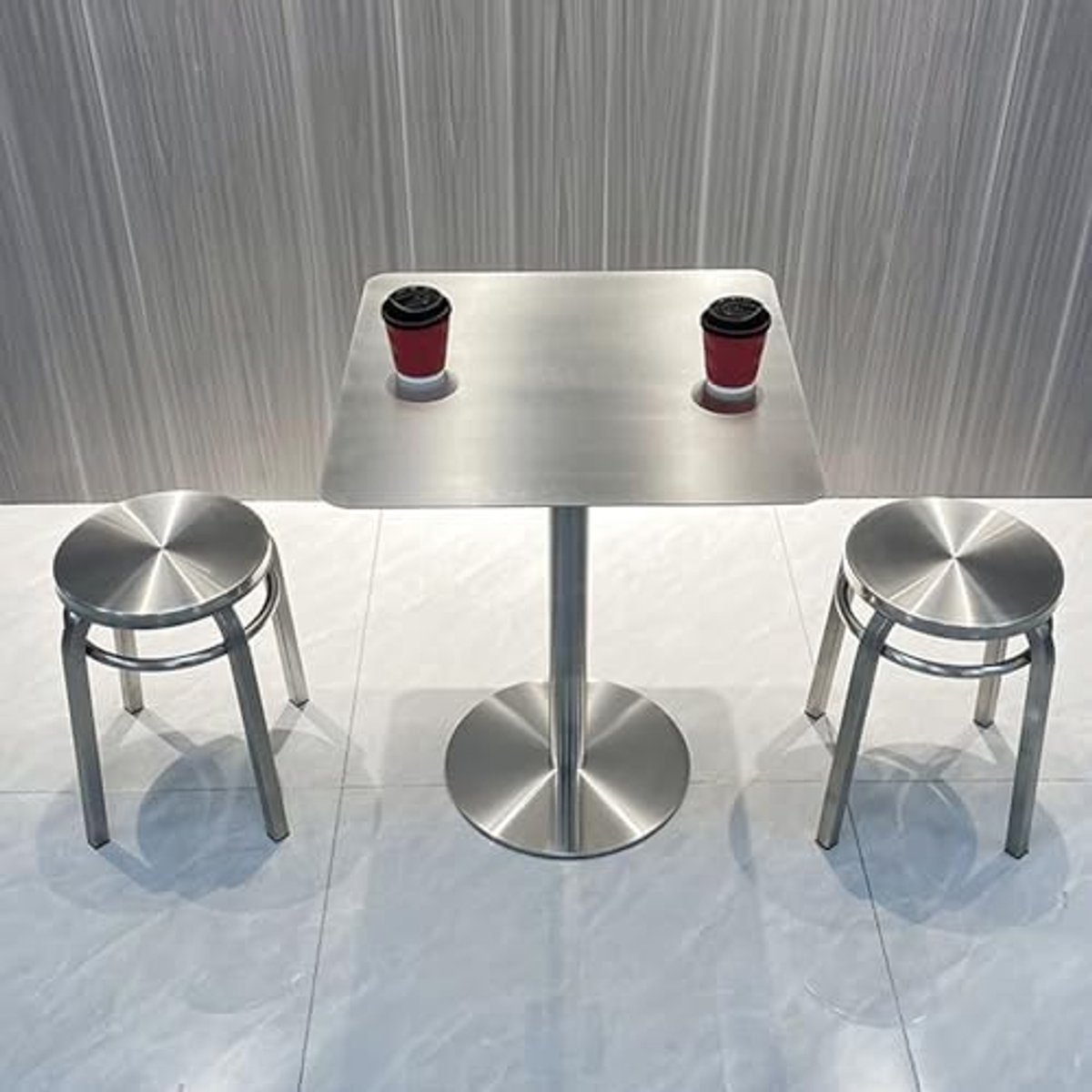 Bartafel RVS Industrieel – BellaSteel Pro Hoge Bistrotafel met Roestvrijstalen Onderstel – Moderne Statafel voor Keuken, Horeca, Terras, Café en Restaurant – Mobili Bella