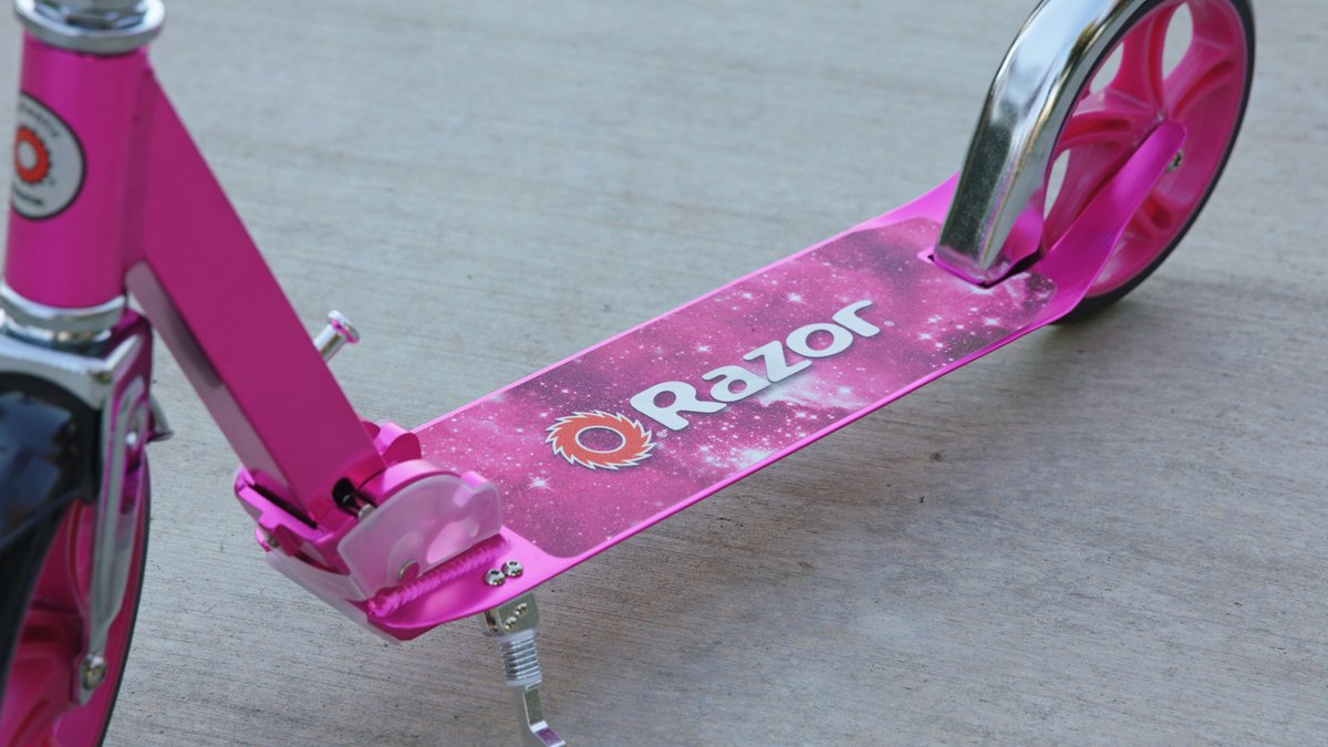 Razor A5 Lux - Step - Roze - Opvouwbaar - Grote Wielen 200 mm - Tot 100 kg - Vanaf 8 jaar — afbeelding 6