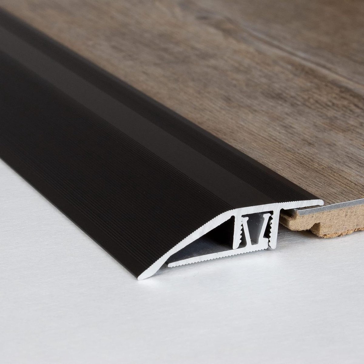 Compensatieprofiel Aluminium - Vloerprofiel Overgangsprofiel - Vloeren Afwerken - Geboord Kliksysteem - 41 mm x 2700 mm - Zilver