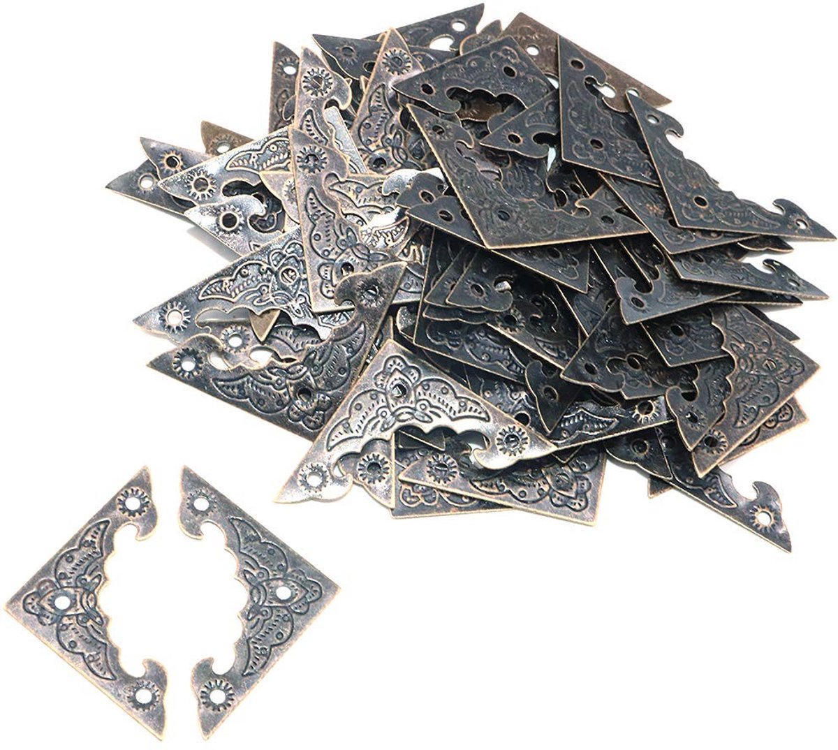 Dailygoods - Dailygoody - Antieke Stijl Hoekbeschermers - Meubel Bescherming - Brons - Decoratieve Driehoek - 50 Stuks - Geschikt voor Houten Kisten en Tafels