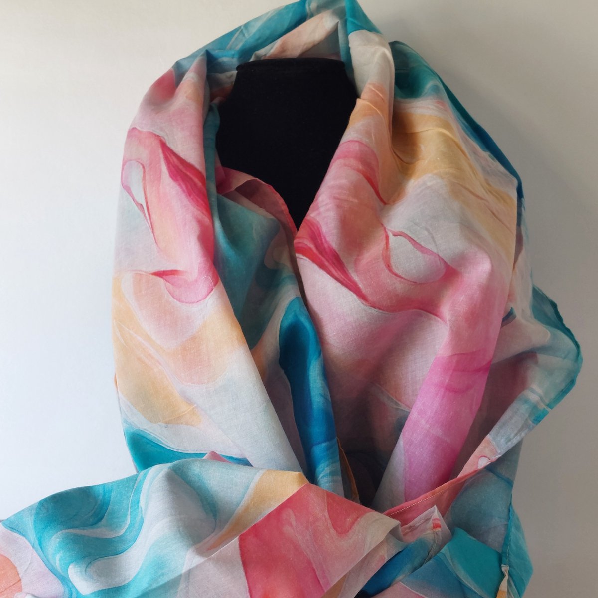 zomersjaal dames katoen 100% – fantasie print blauw oranje roze – lichtgewicht sjaal met franjes – kleurrijke lente en zomersjaal