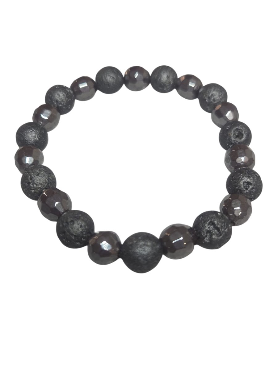 Lavasteen met hematiet armband.