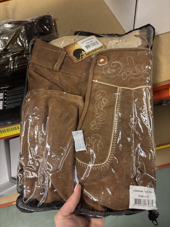 Korte Lederhosen Flachau met Bretels 100% Runderleer Donkerbruin Echte