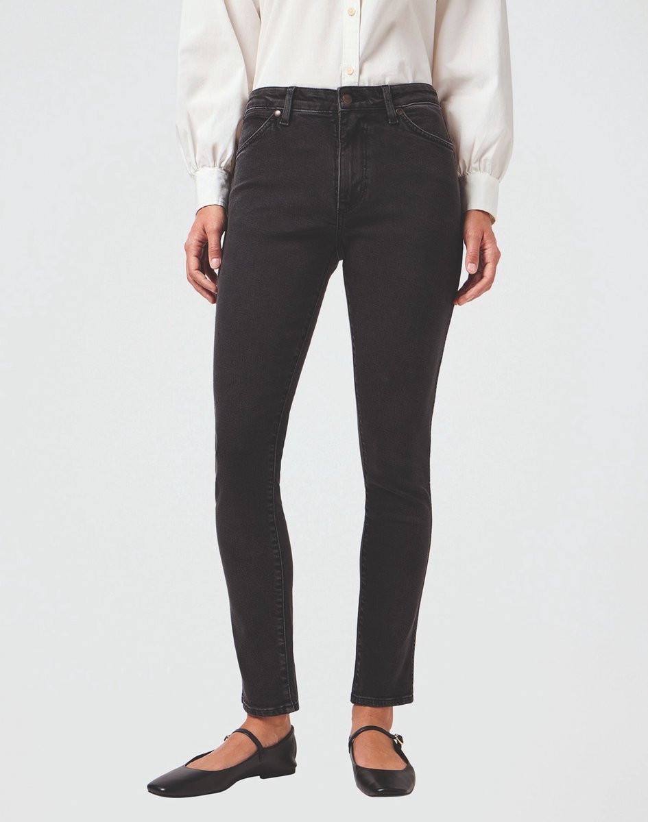 Wrangler SIENNA W32 X L32 Sultry Blackout