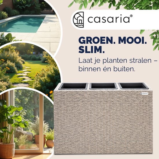 Beige vlechtwerk plantenbak met 3 vakken, ideaal voor binnen en buiten. Geïllustreerd met zwembad en tuin.