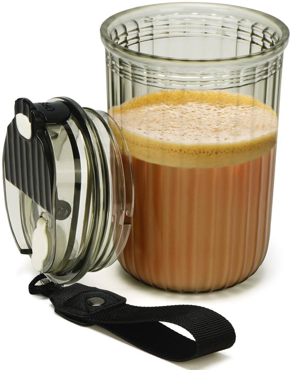 Dailygoods - Dailygoody - Herbruikbare Koffiebeker - Drinkbeker met Deksel - Mat Zwart - Plastic Koffie Mok - 480 ml - Geschikt voor Ijskoffie en Smoothies