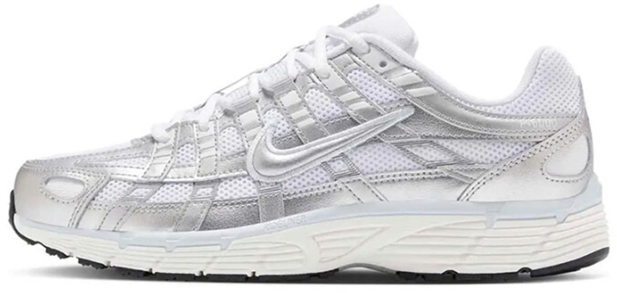 Nike P-6000 Tint Sail Metallic Zilver