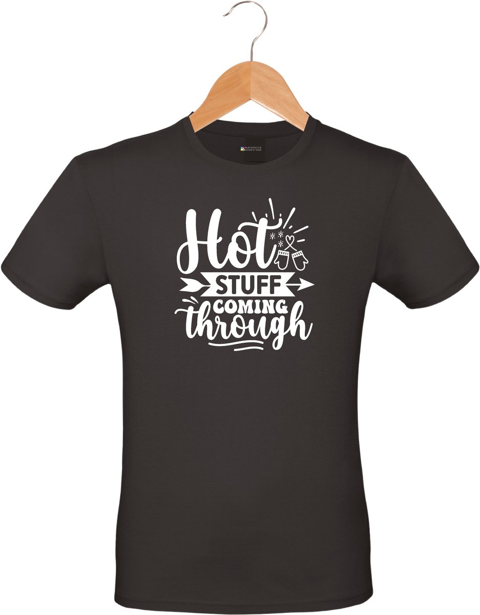 Mijncadeautje - Barbecue T-shirt - unisex - zwart - BBQ - Garden party - Tuinfeest - Vrijgezel - Verjaardag - Hot stuff coming through - maat XL