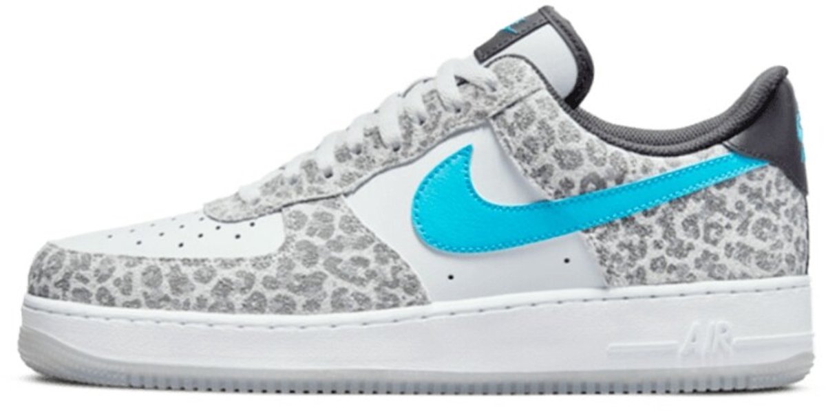 Nike Nike Air Force 1 ’07 Premium Sneakers Unisex Grijs